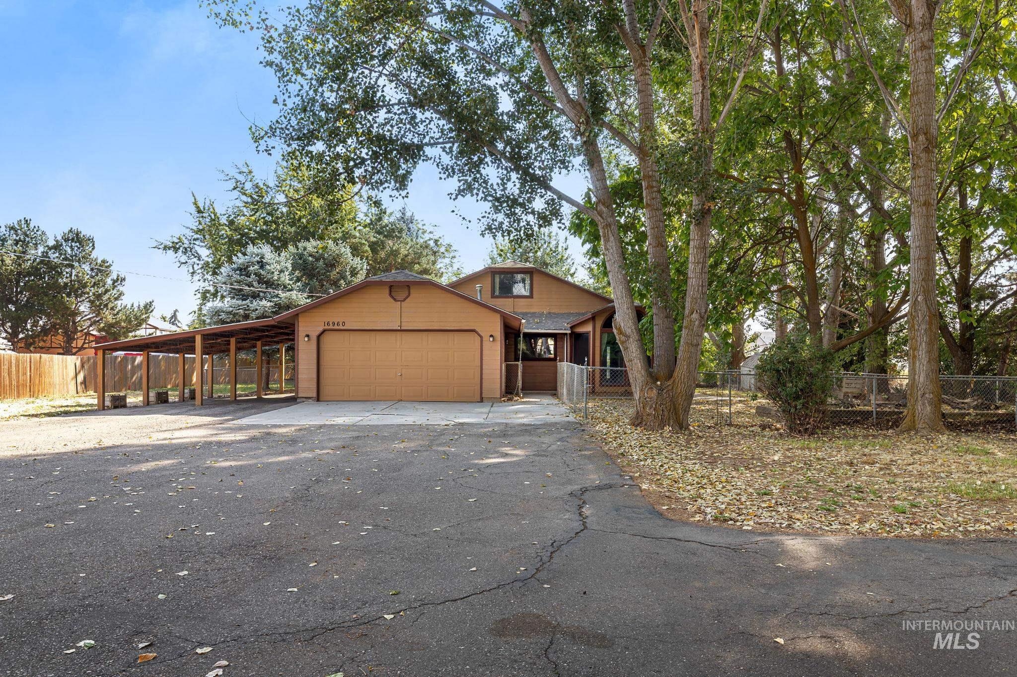 main property photo 0