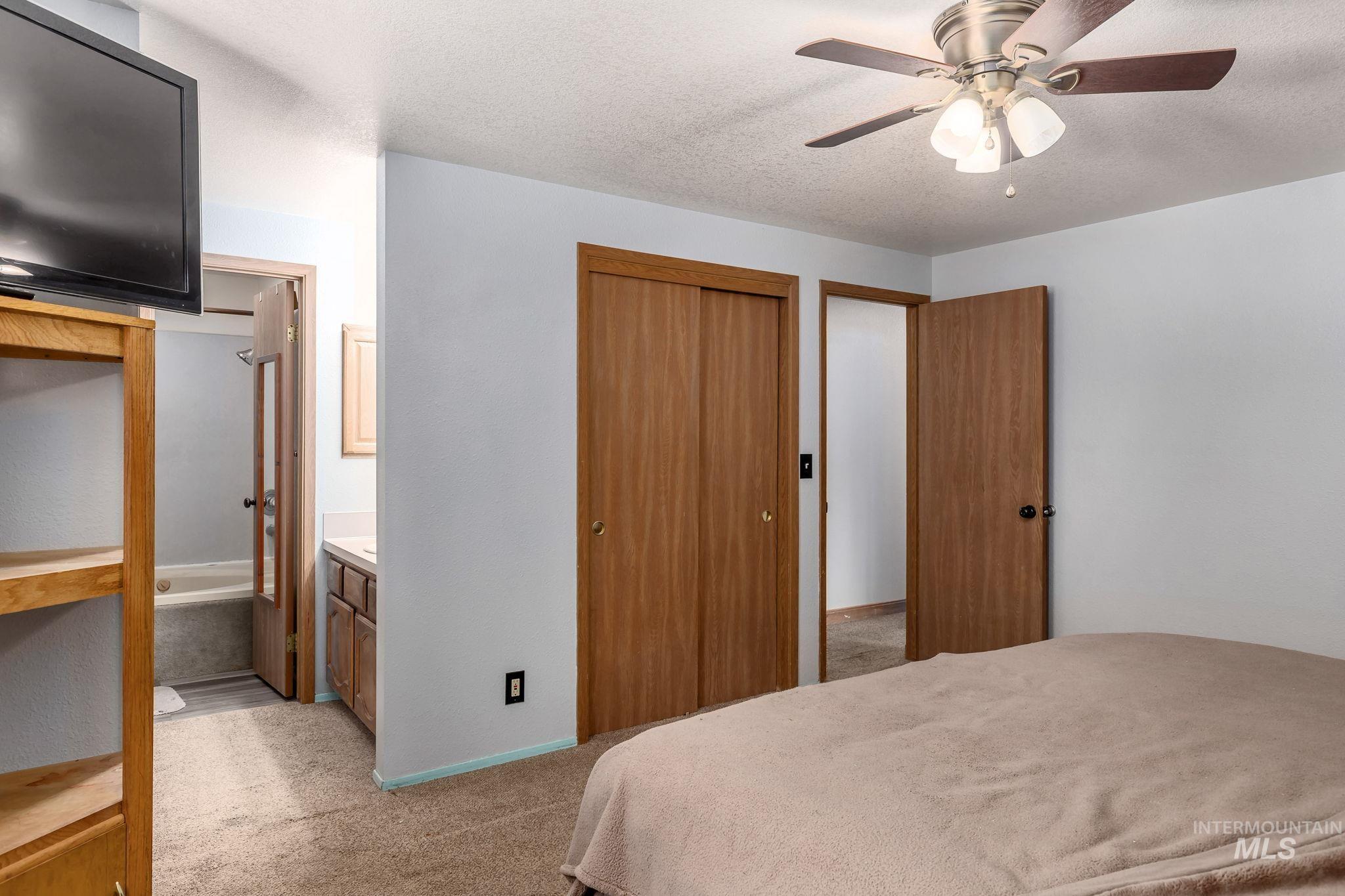 property viewer photo 13