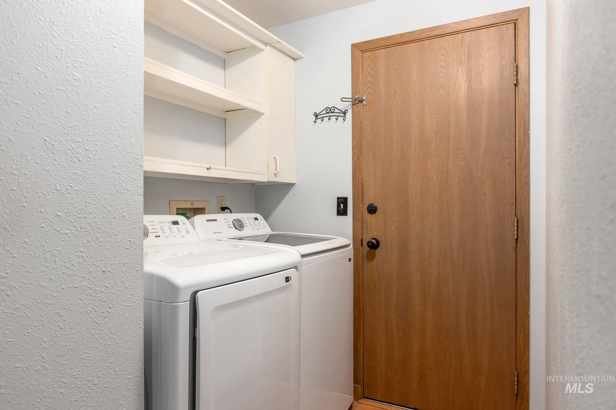 property viewer photo 17