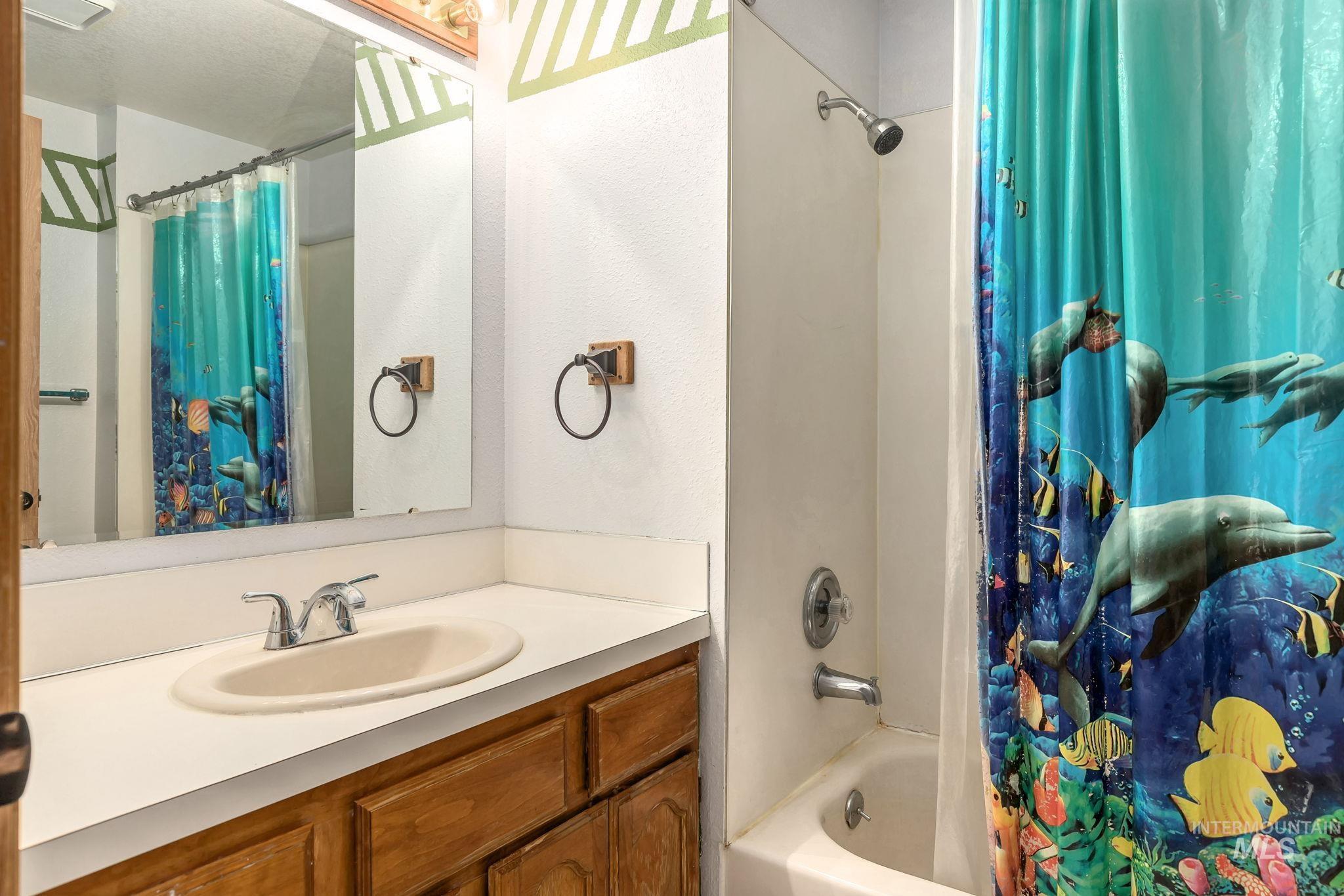 property viewer photo 19