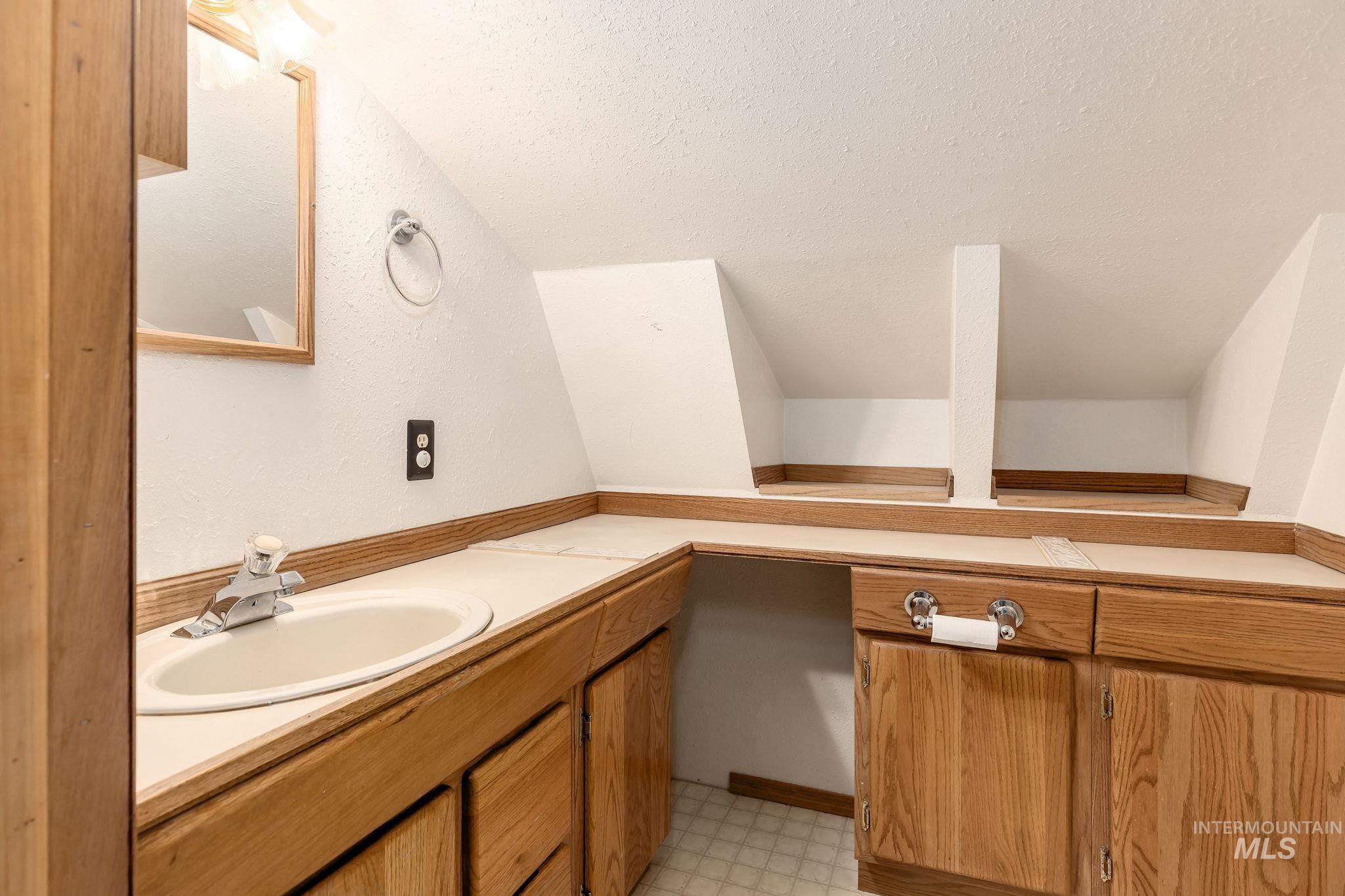 property viewer photo 23