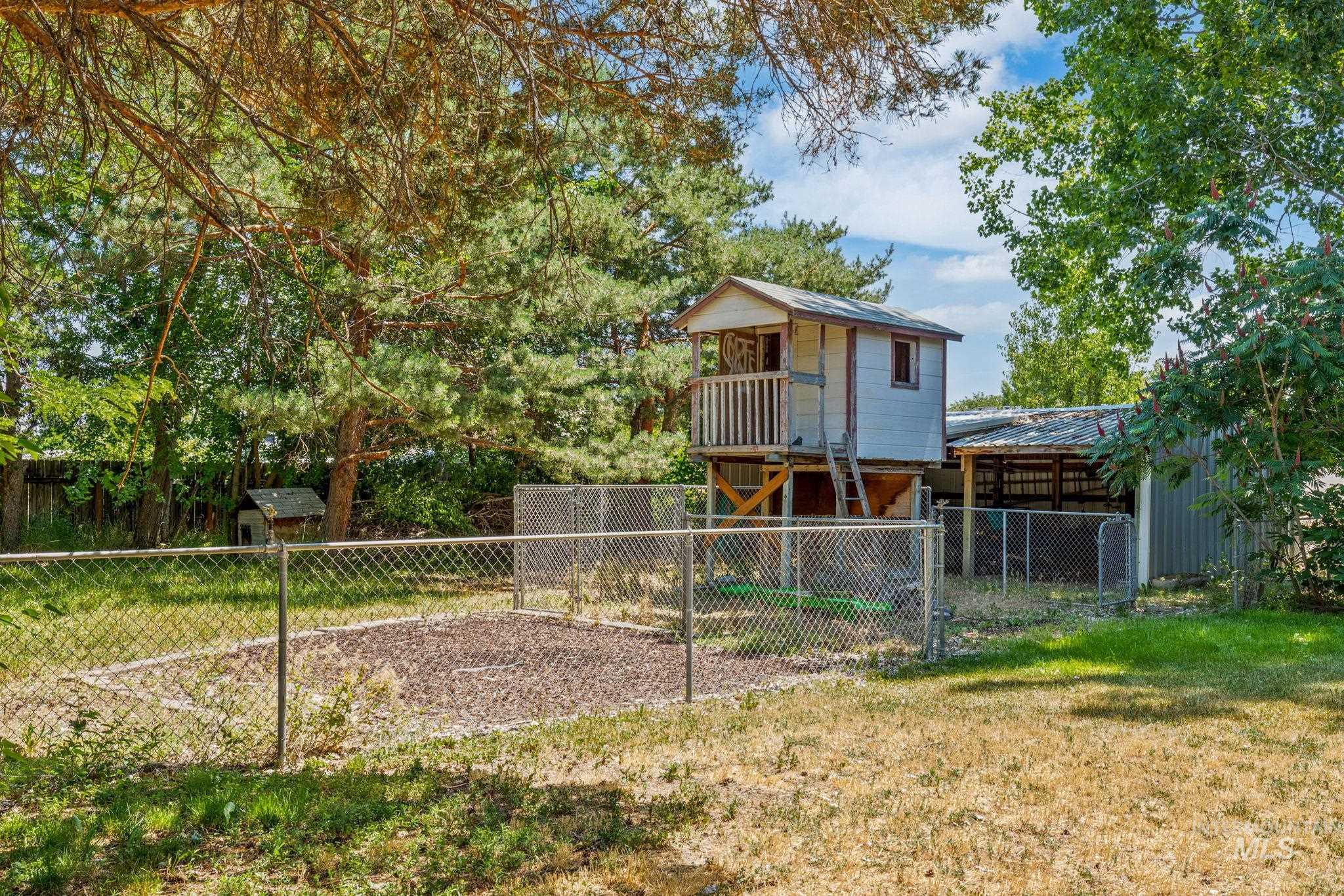 property viewer photo 27