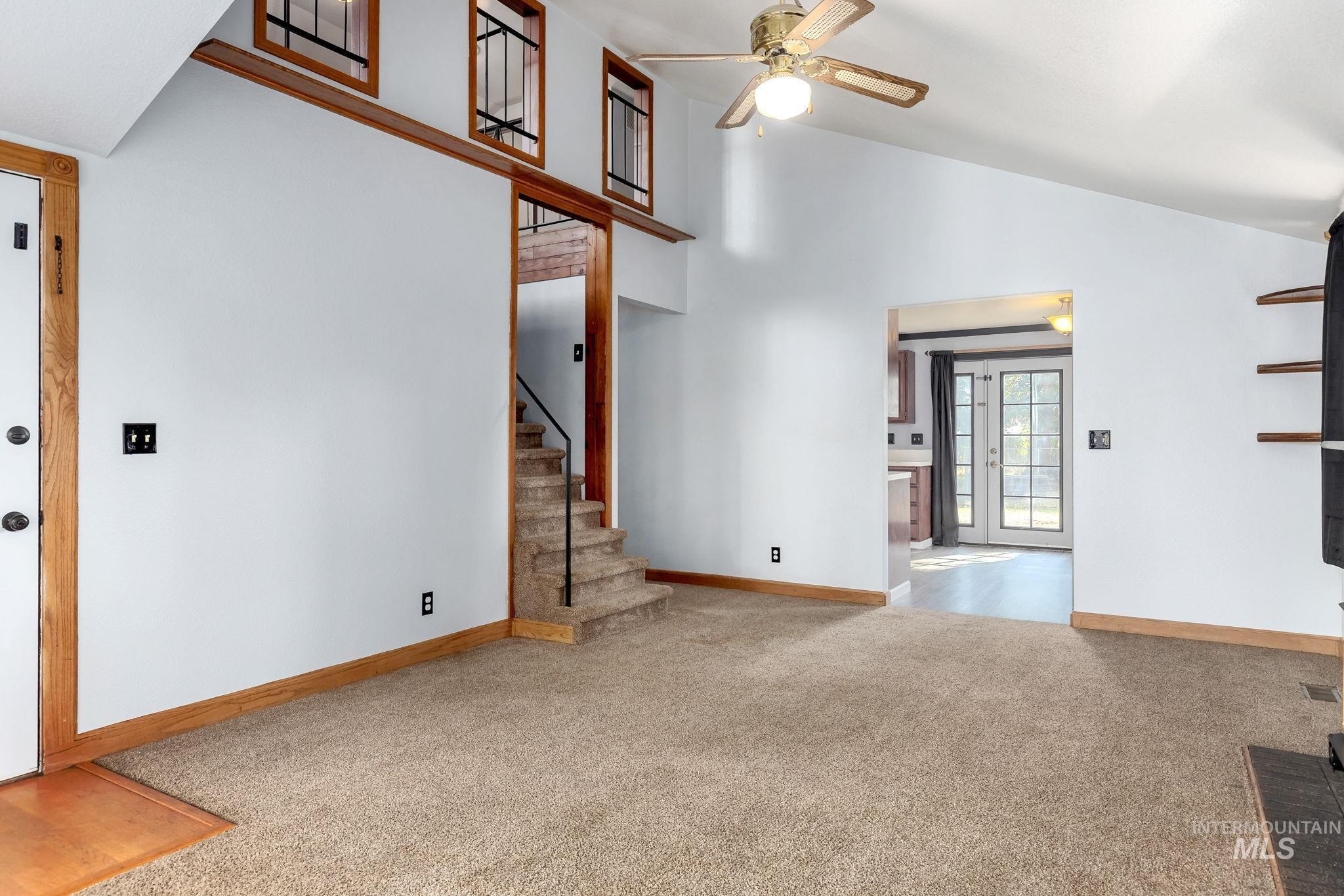 property viewer photo 5