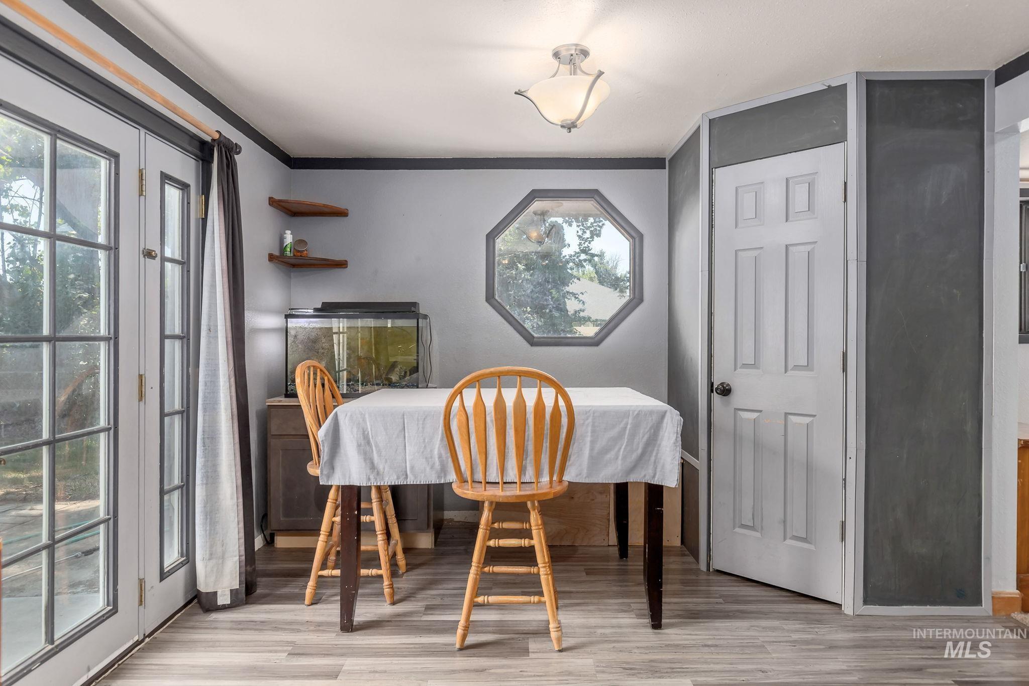 property viewer photo 8