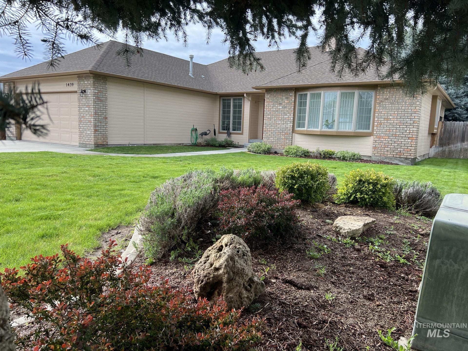property viewer photo 1