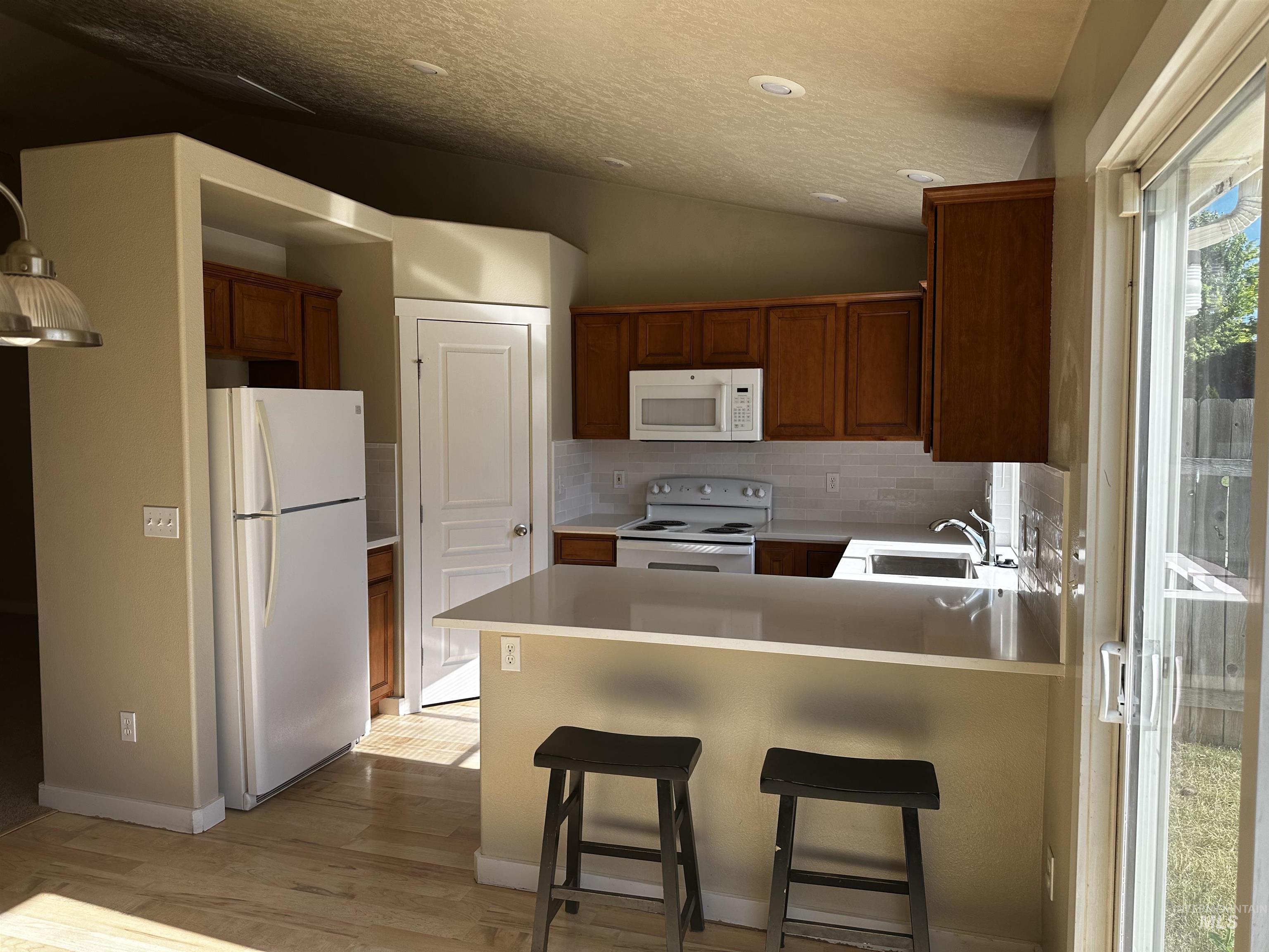 property viewer photo 4