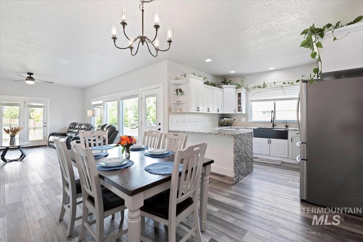 property viewer photo 11
