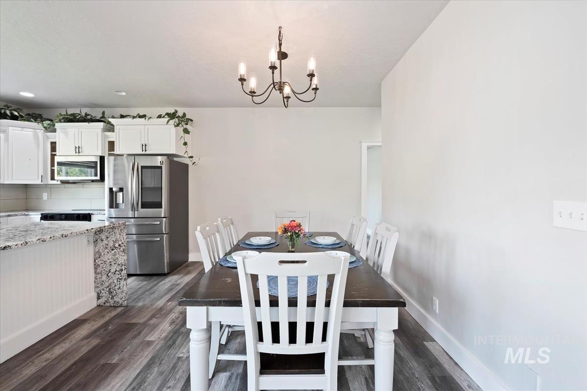 property viewer photo 12