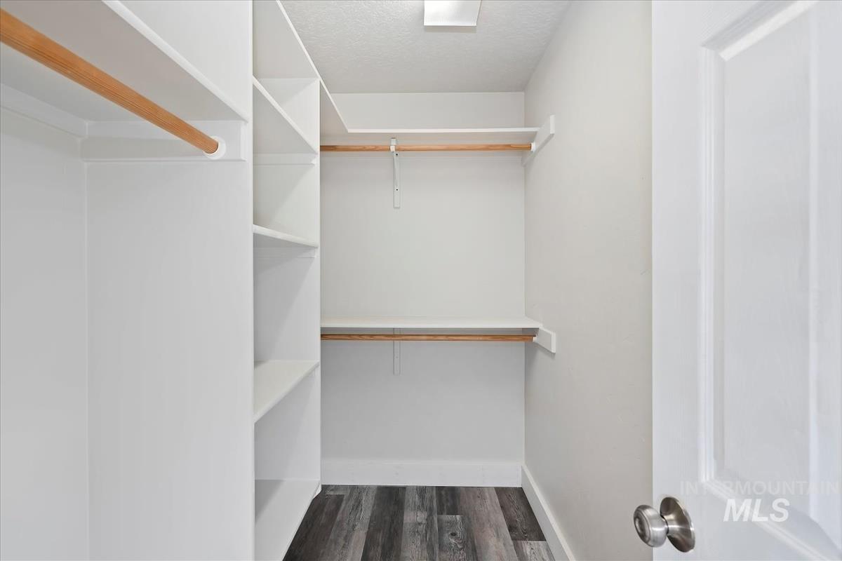property viewer photo 26
