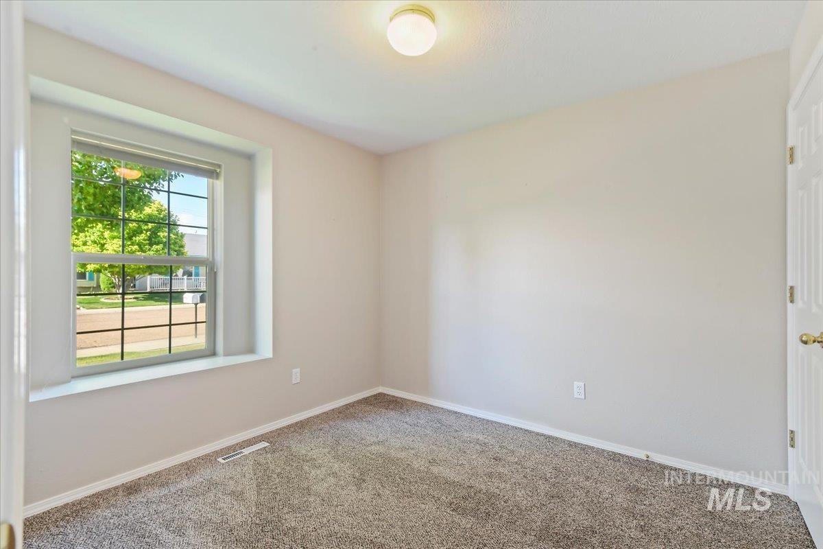 property viewer photo 13