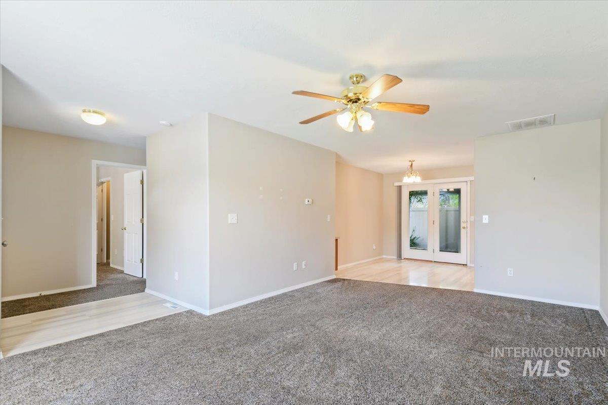 property viewer photo 6