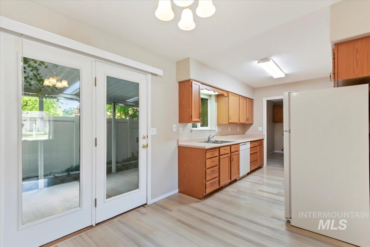 property viewer photo 8