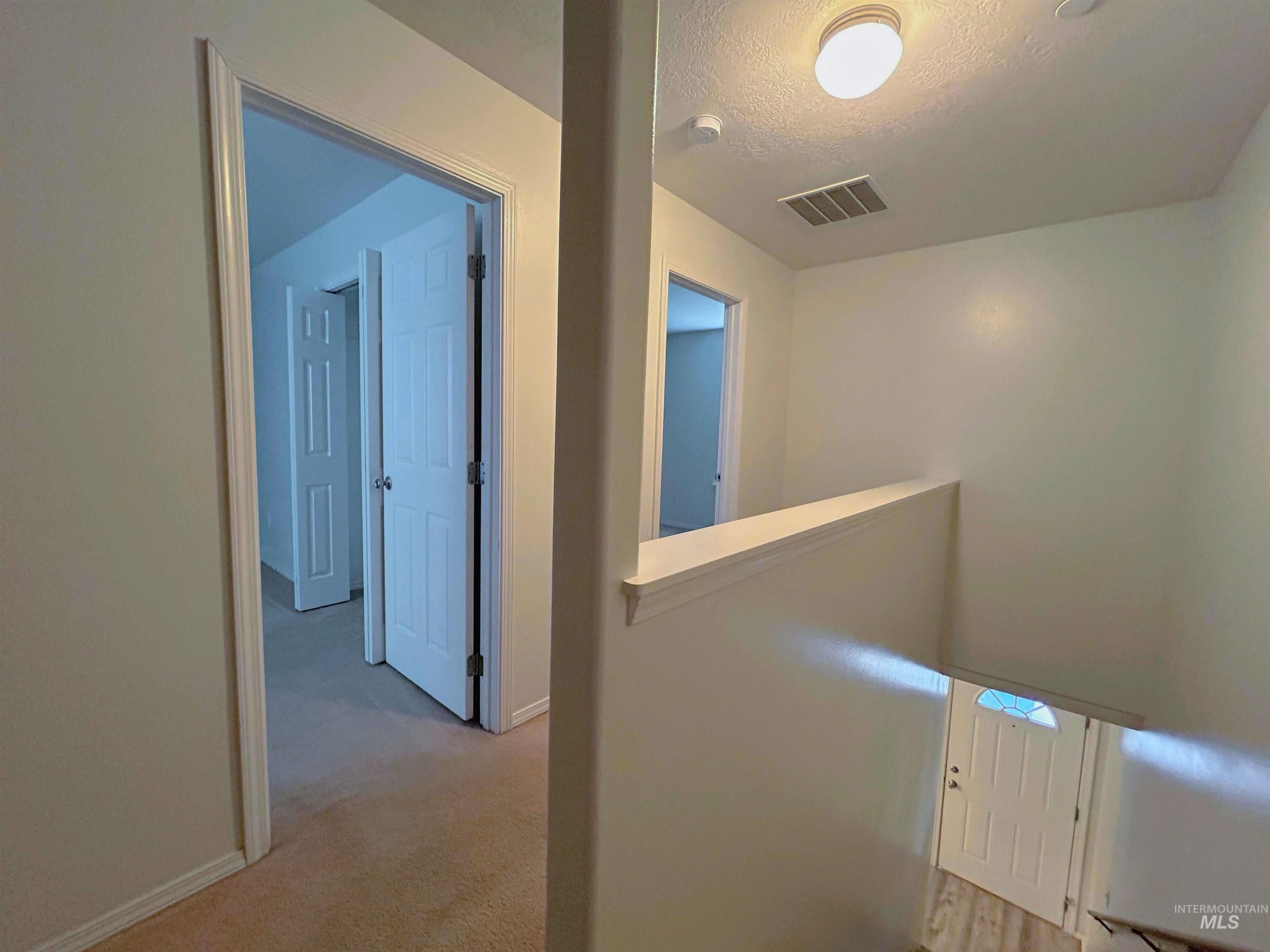 property viewer photo 7