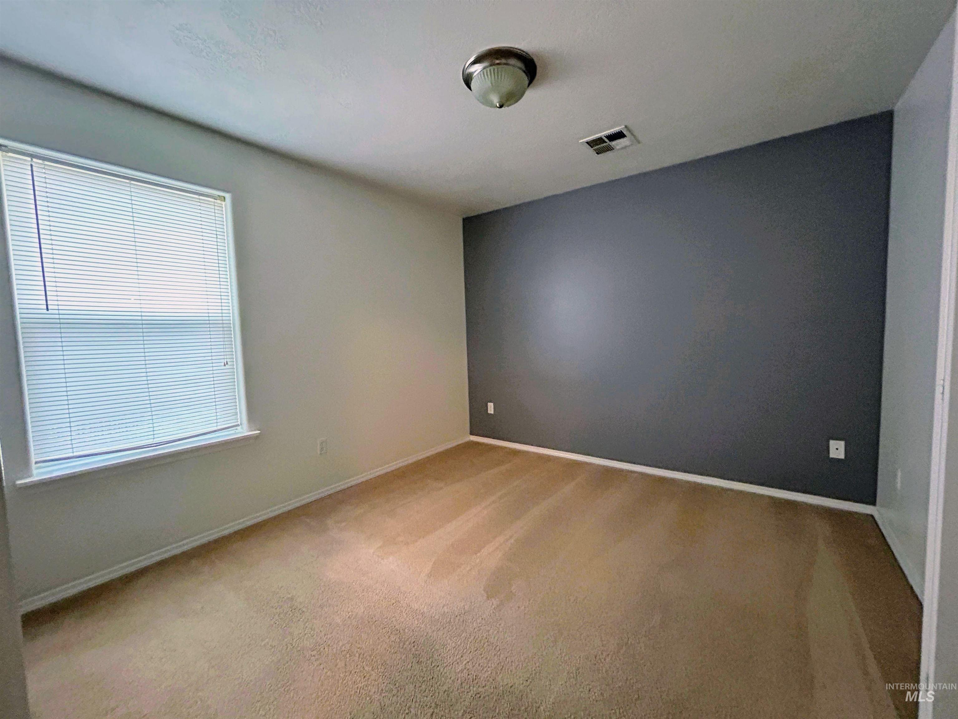 property viewer photo 8