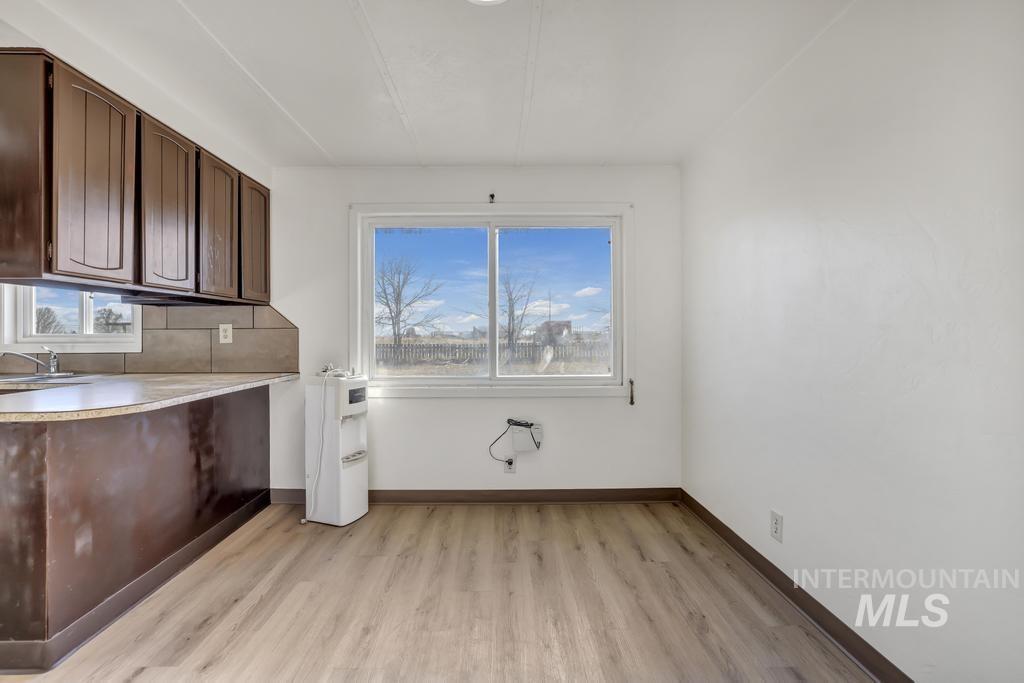 property viewer photo 8