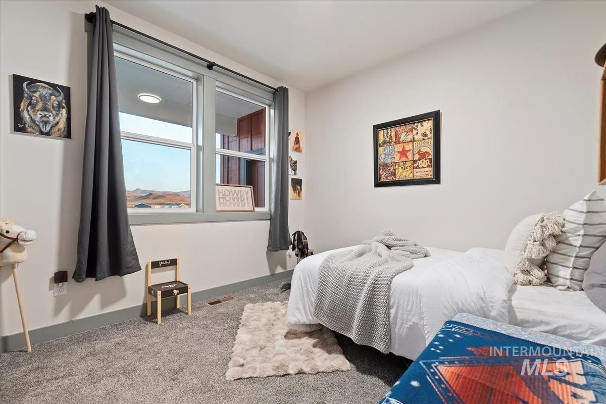 property viewer photo 18