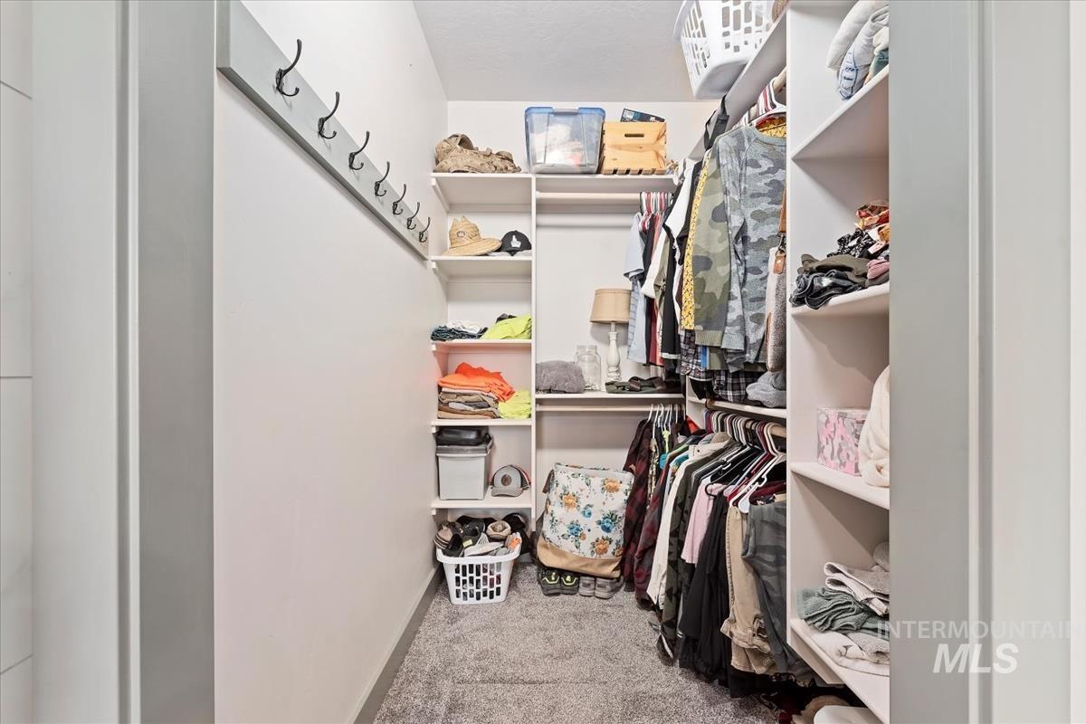 property viewer photo 30