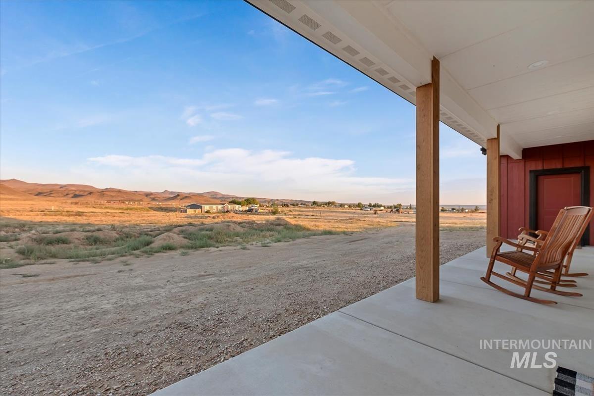 property viewer photo 36
