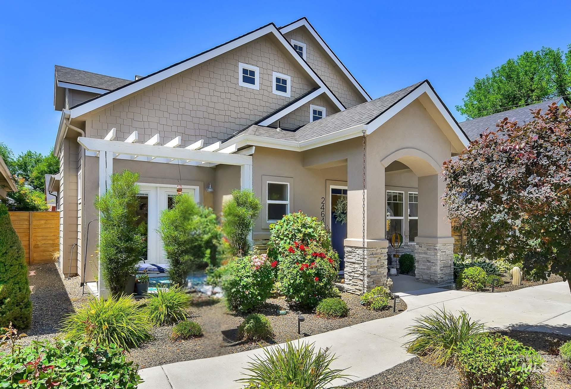 property viewer photo 1