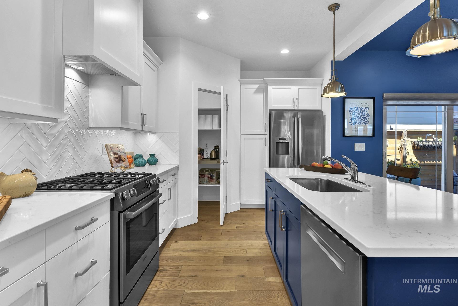 property viewer photo 11