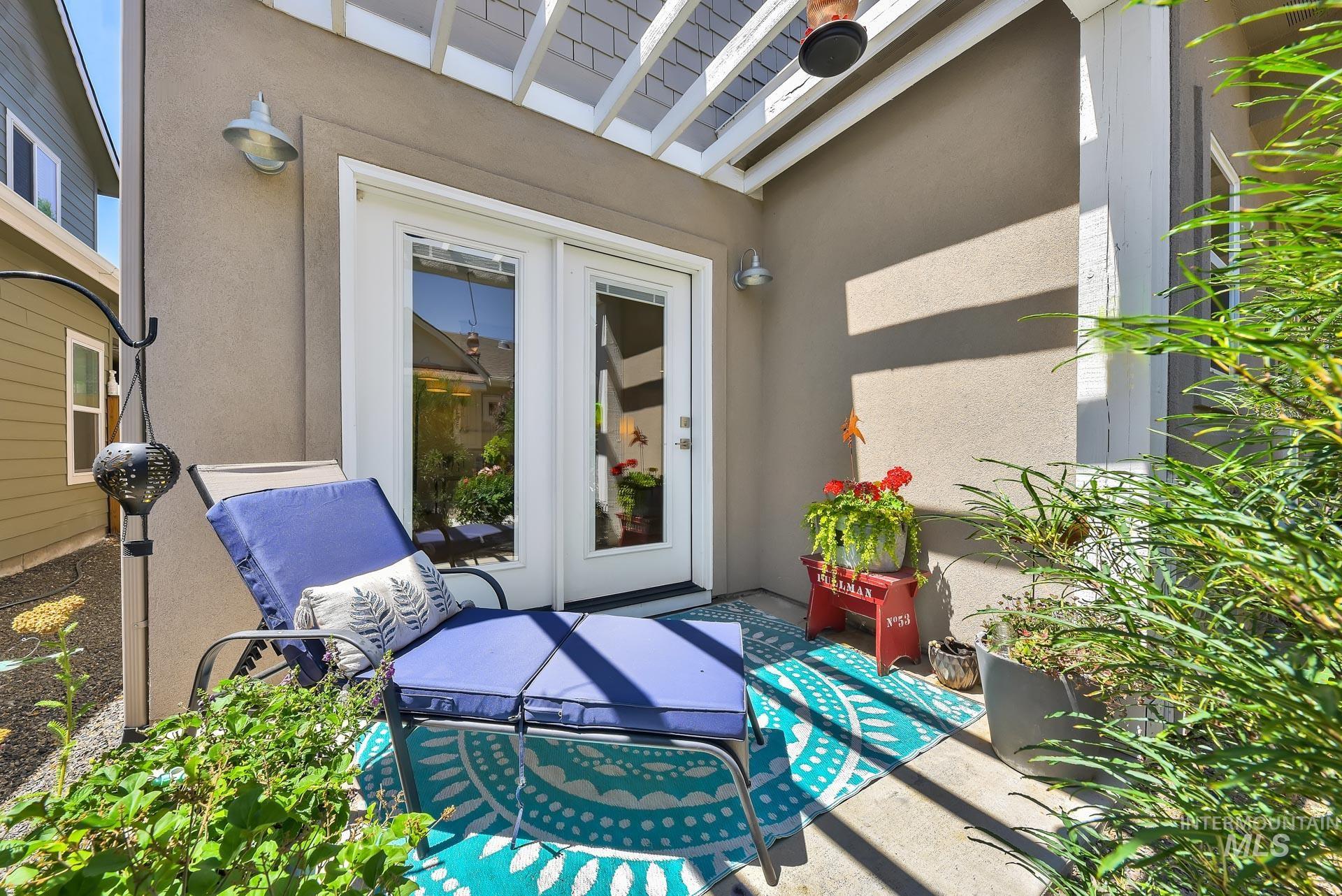 property viewer photo 36