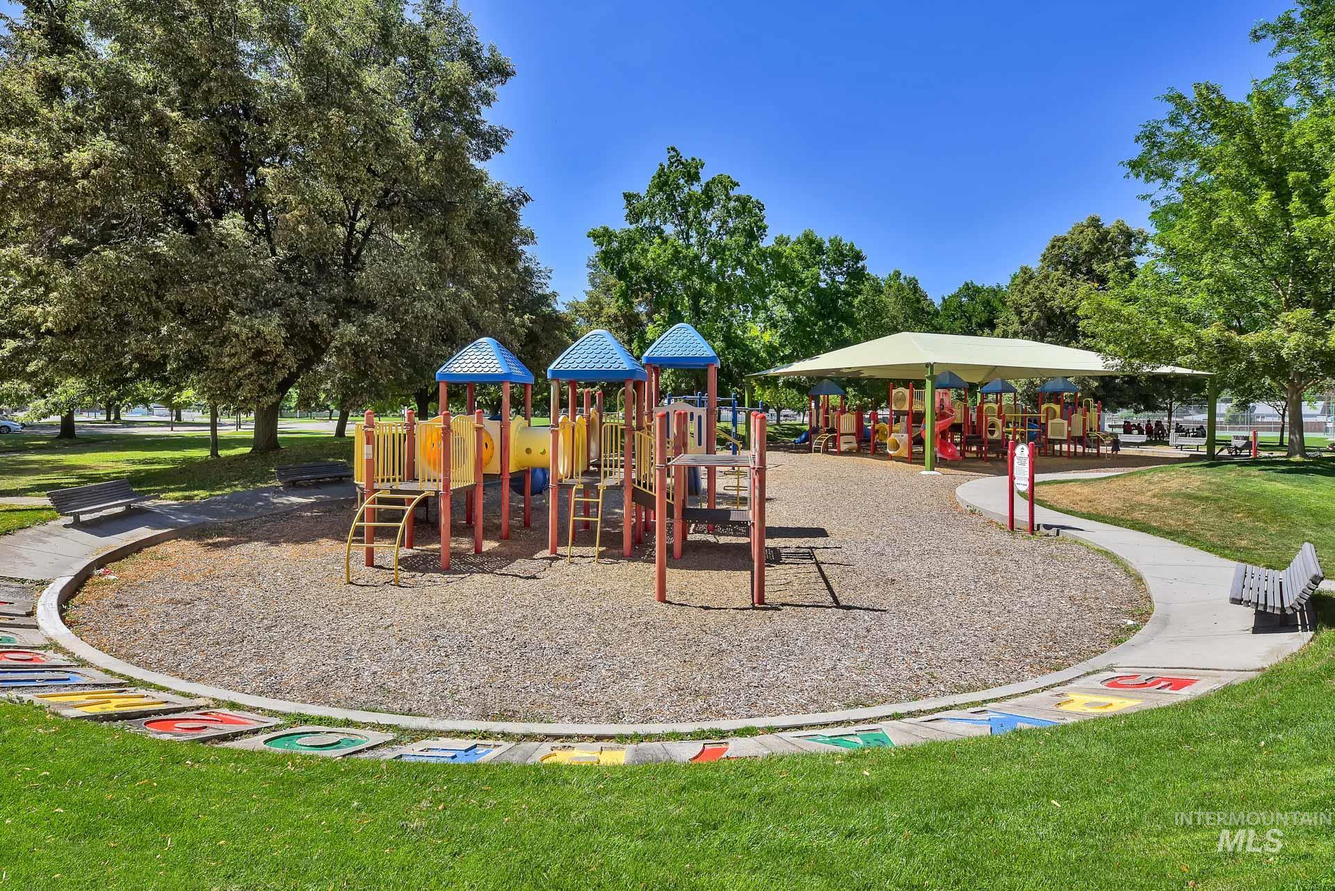 property viewer photo 40