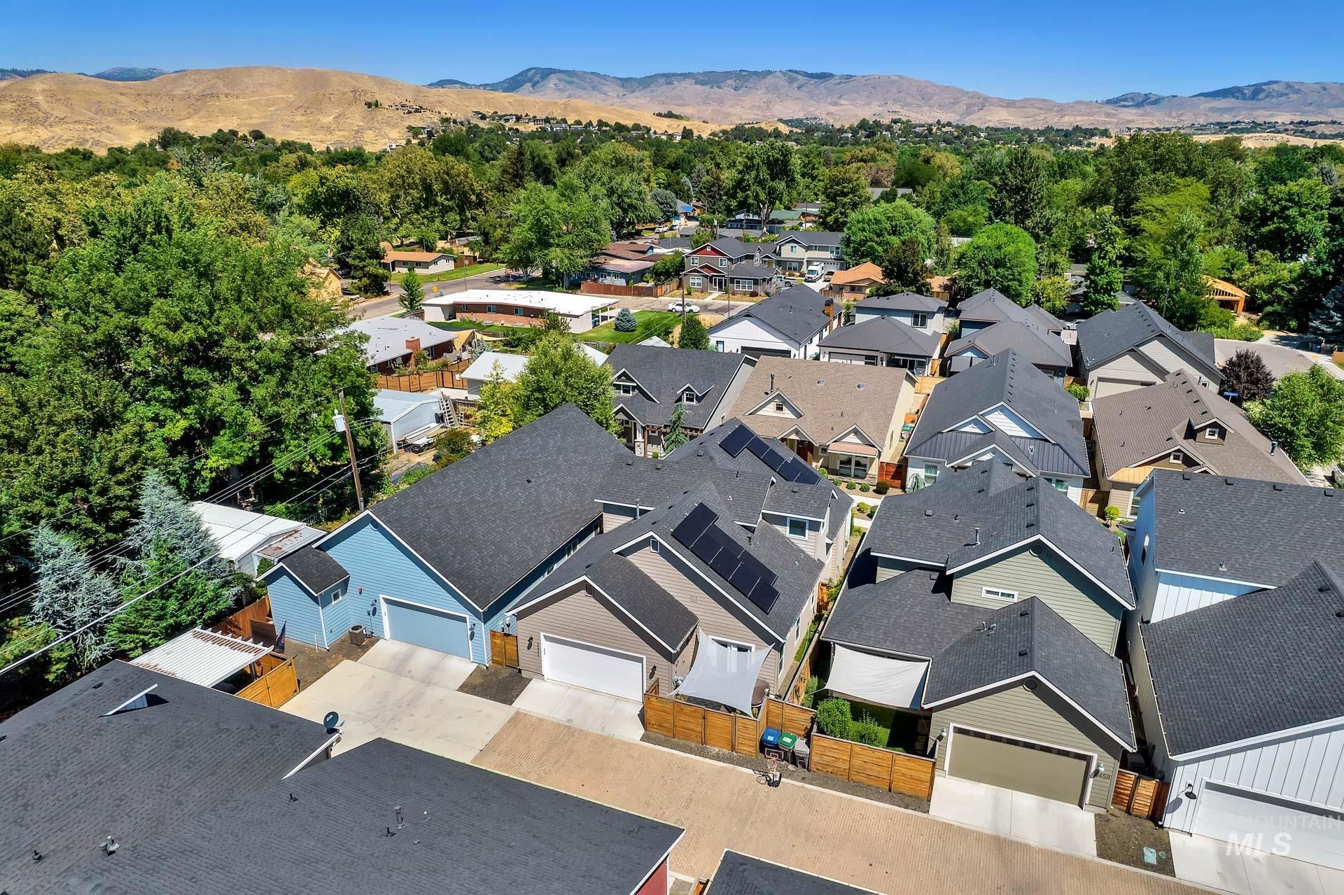 property viewer photo 42