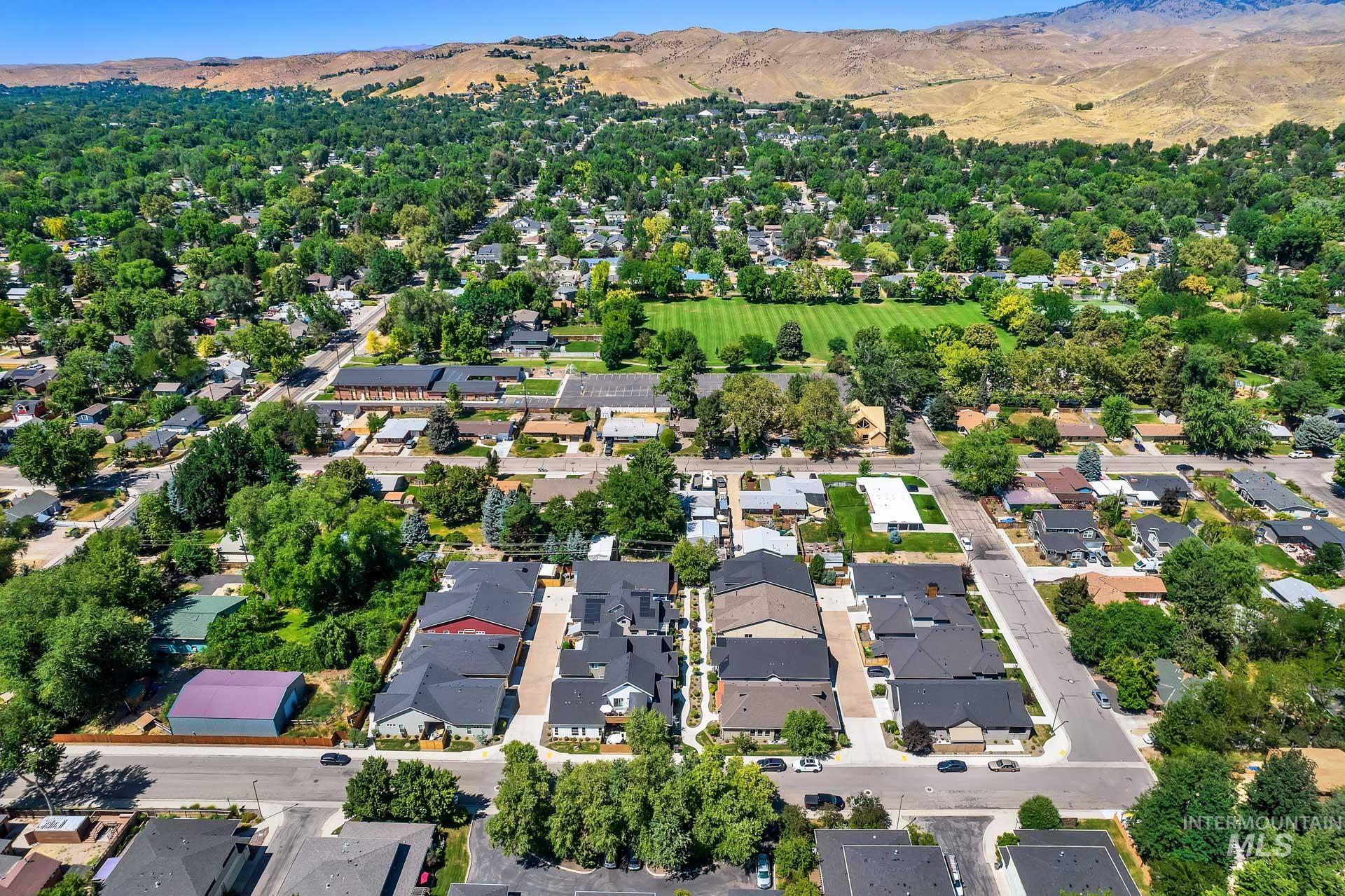 property viewer photo 45