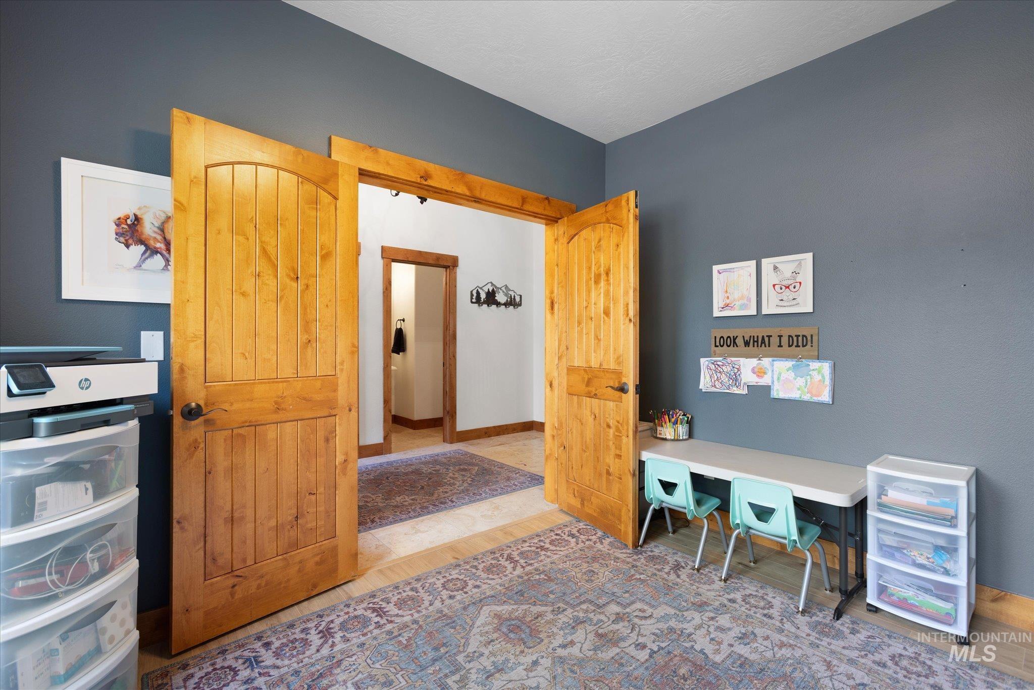 property viewer photo 11