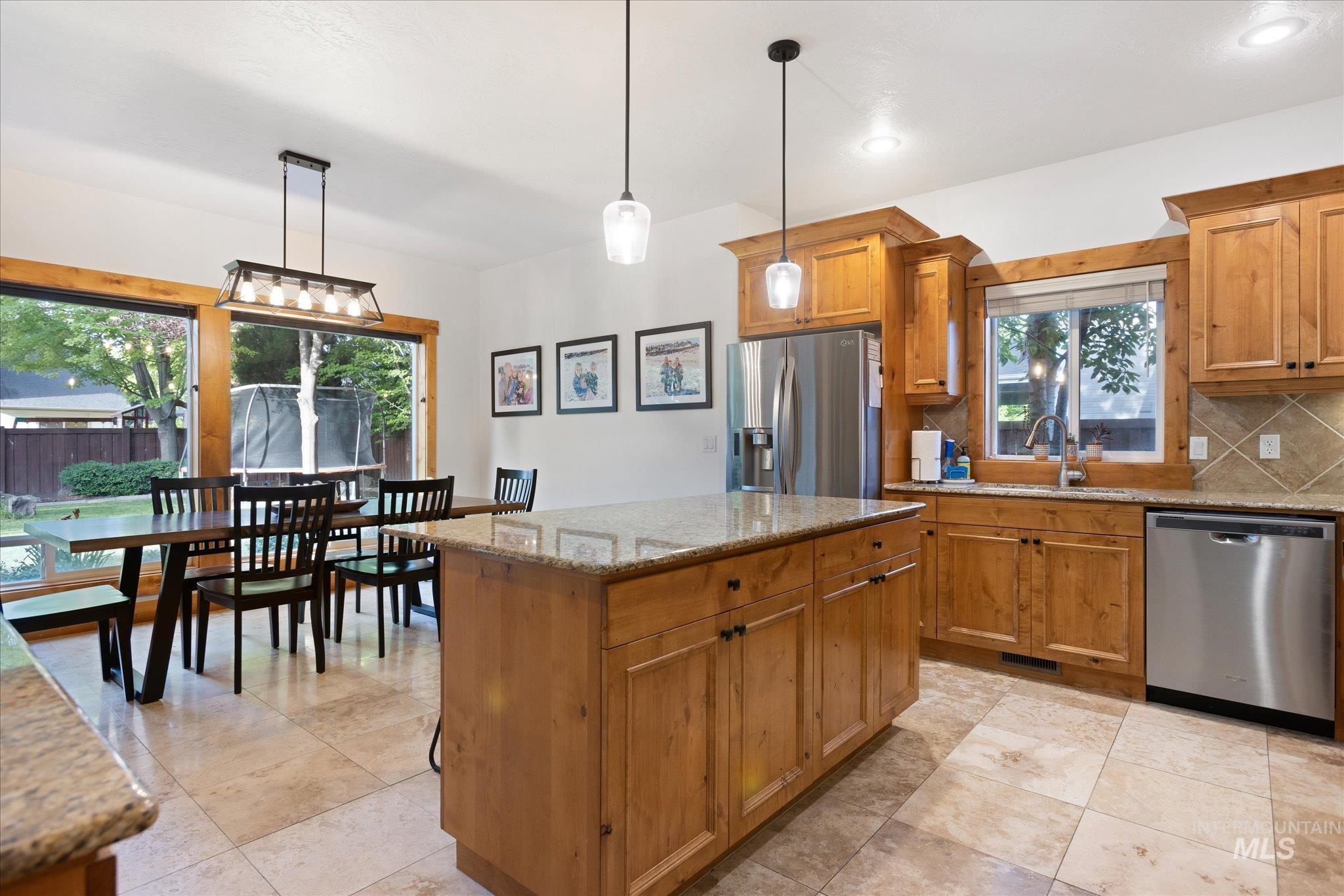 property viewer photo 29