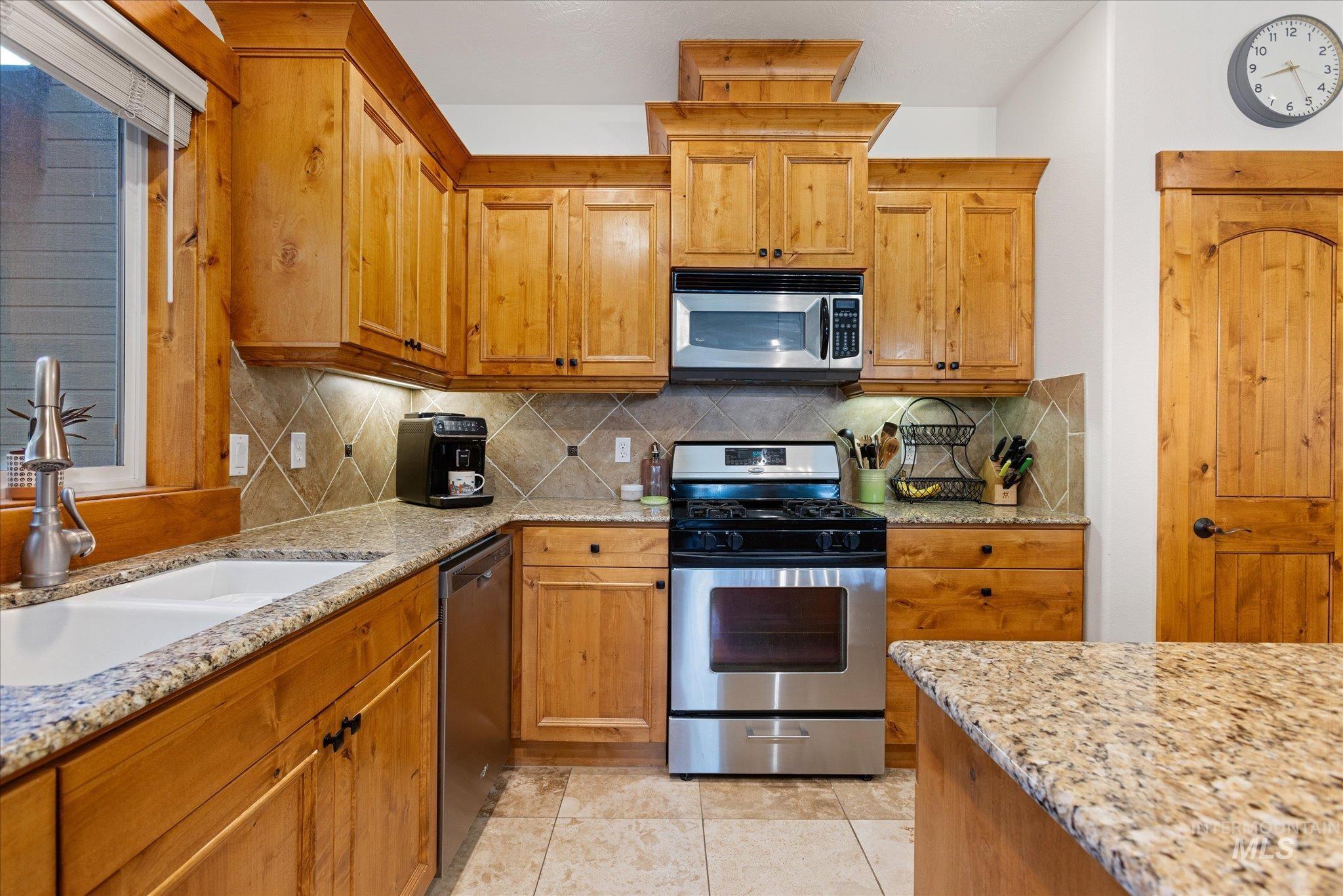 property viewer photo 31