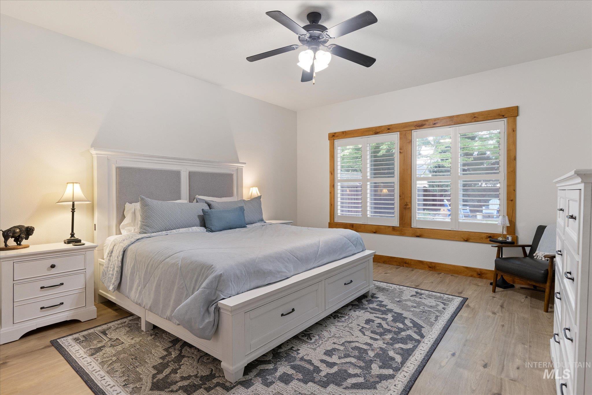 property viewer photo 34