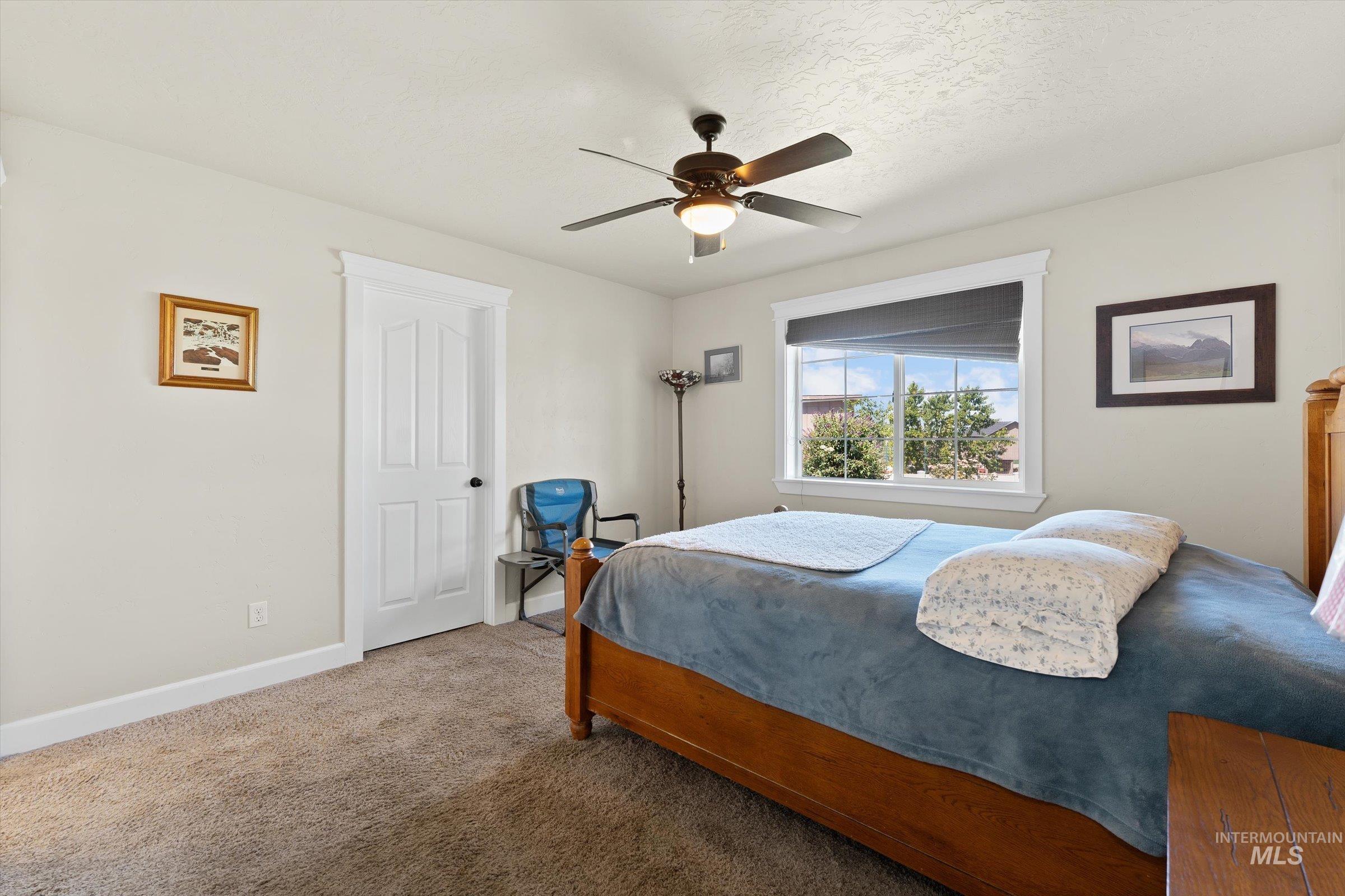 property viewer photo 10