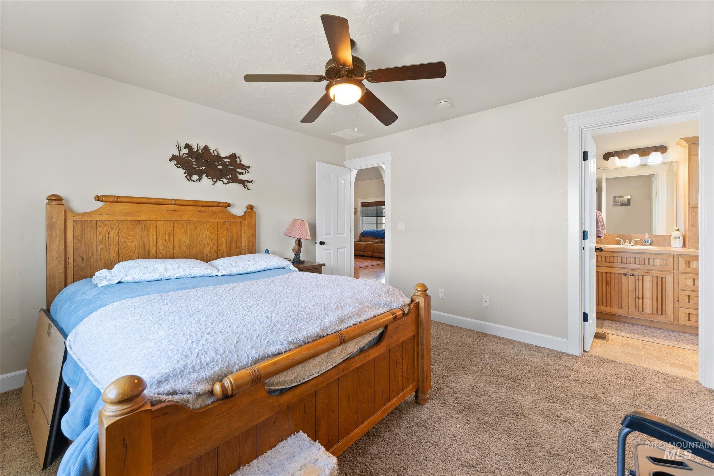 property viewer photo 11