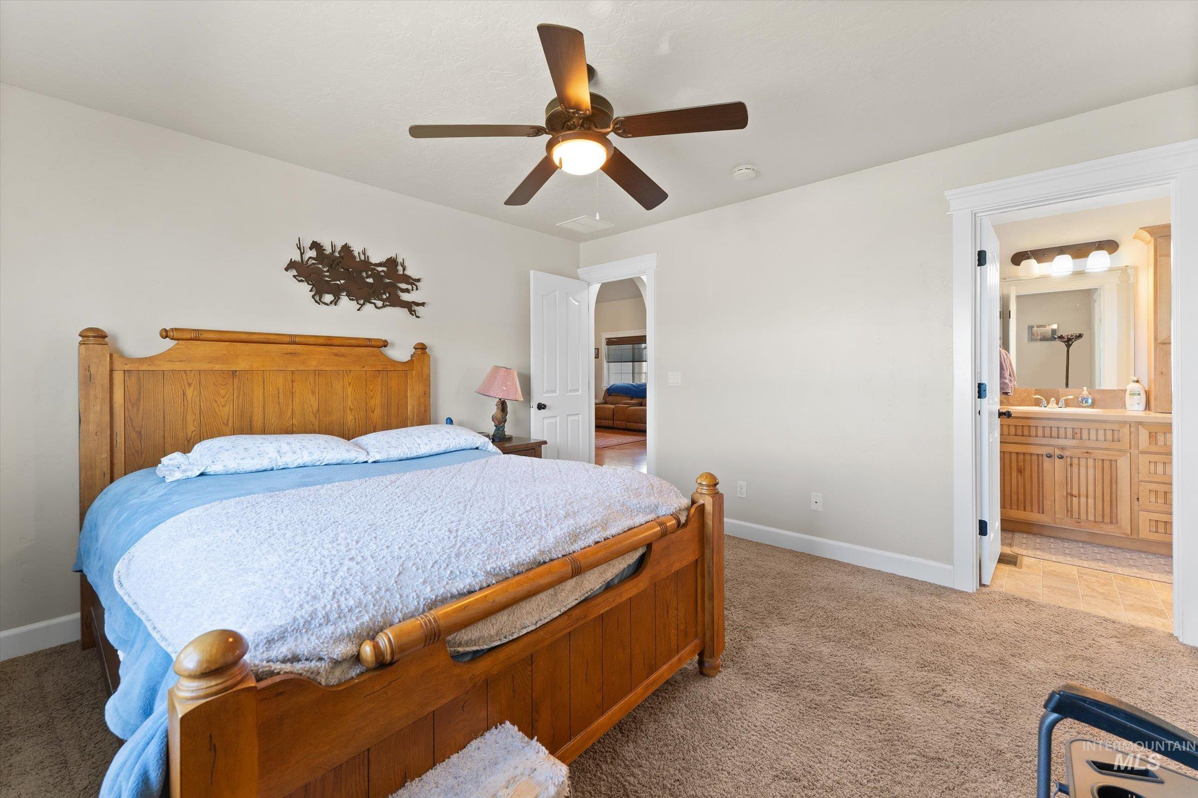 property viewer photo 12