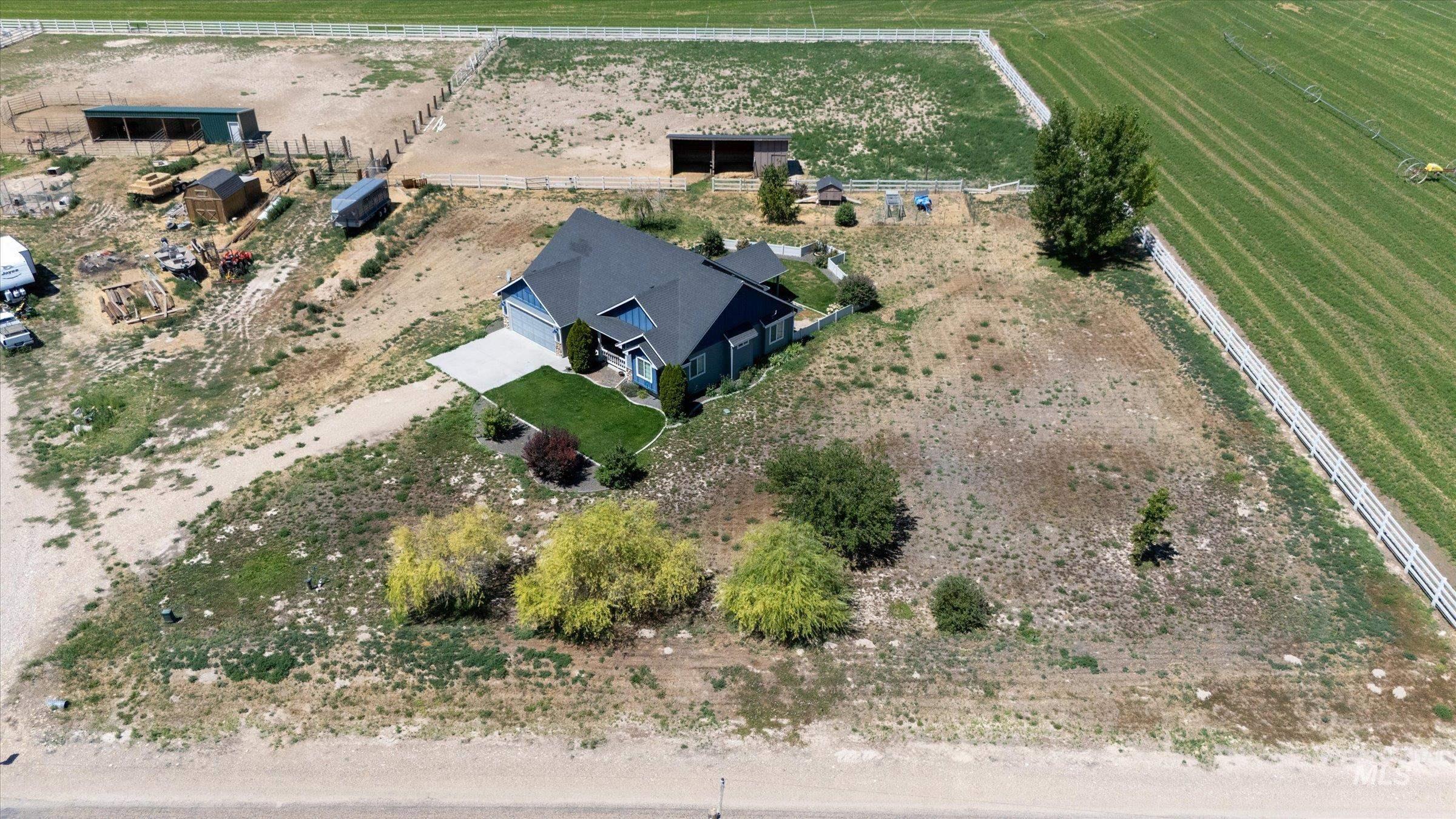 property viewer photo 25
