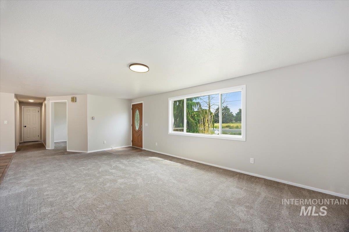 property viewer photo 11