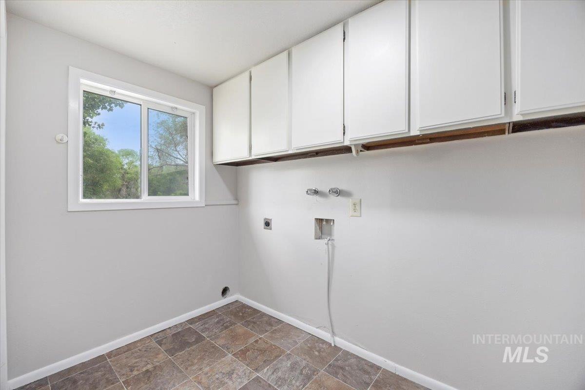 property viewer photo 25