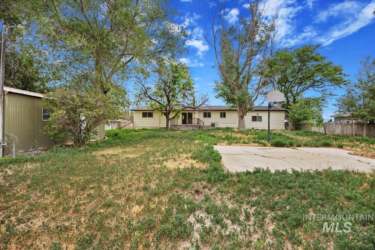 property viewer photo 27