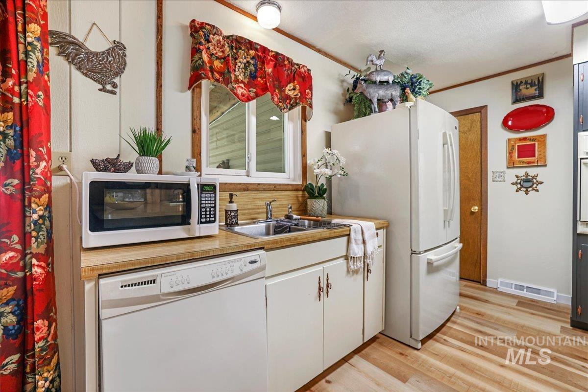 property viewer photo 11