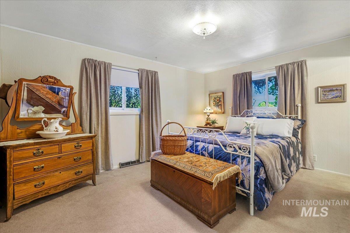 property viewer photo 14