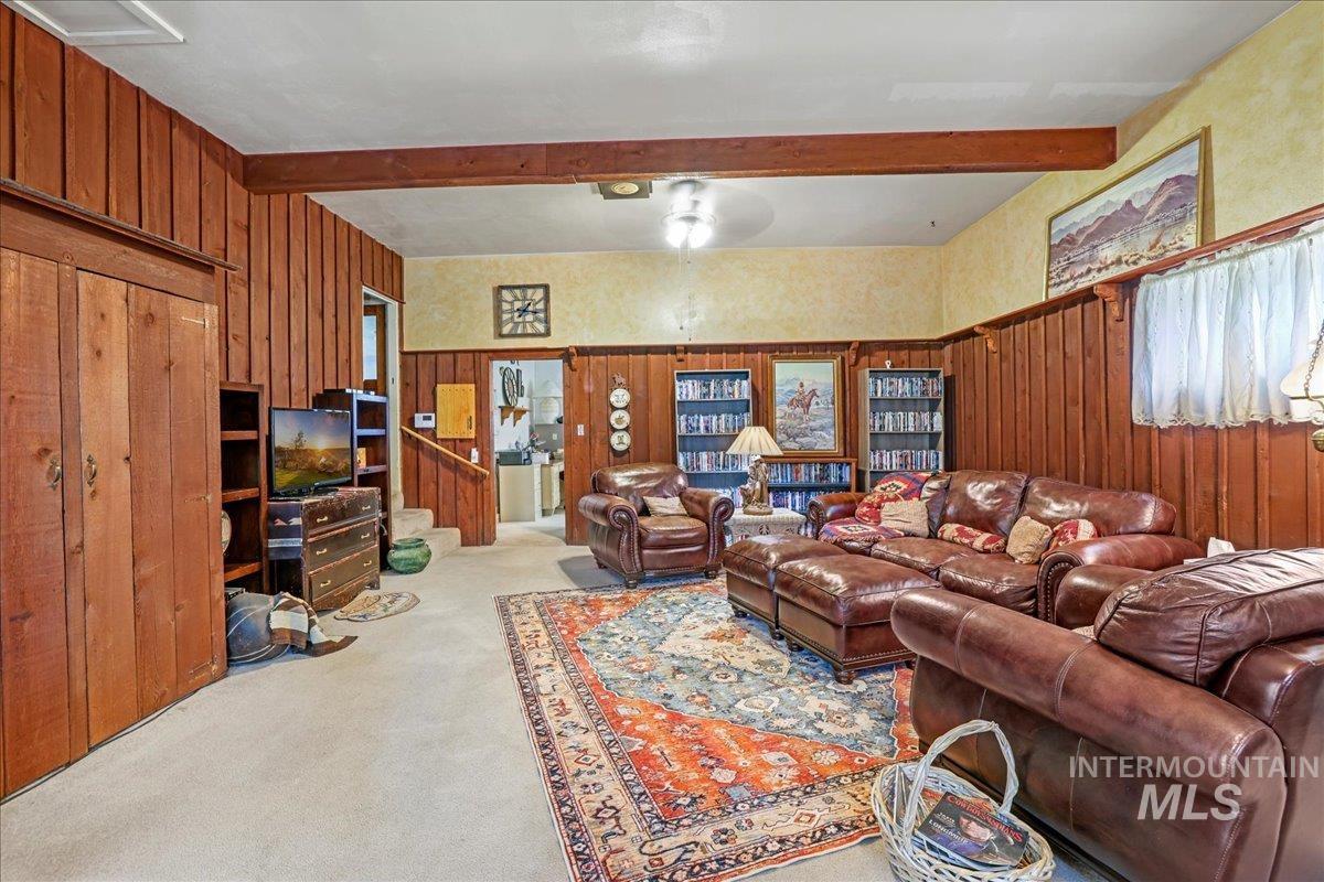 property viewer photo 20