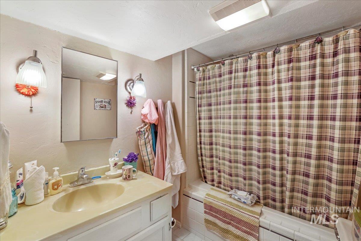 property viewer photo 26