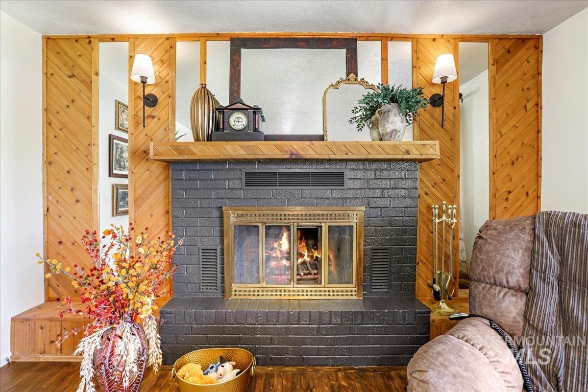 property viewer photo 4