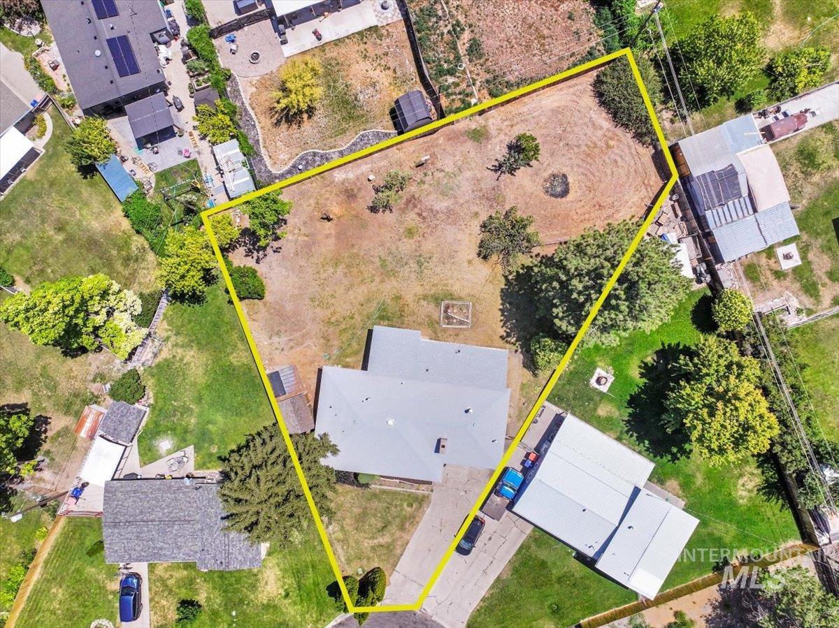 property viewer photo 47