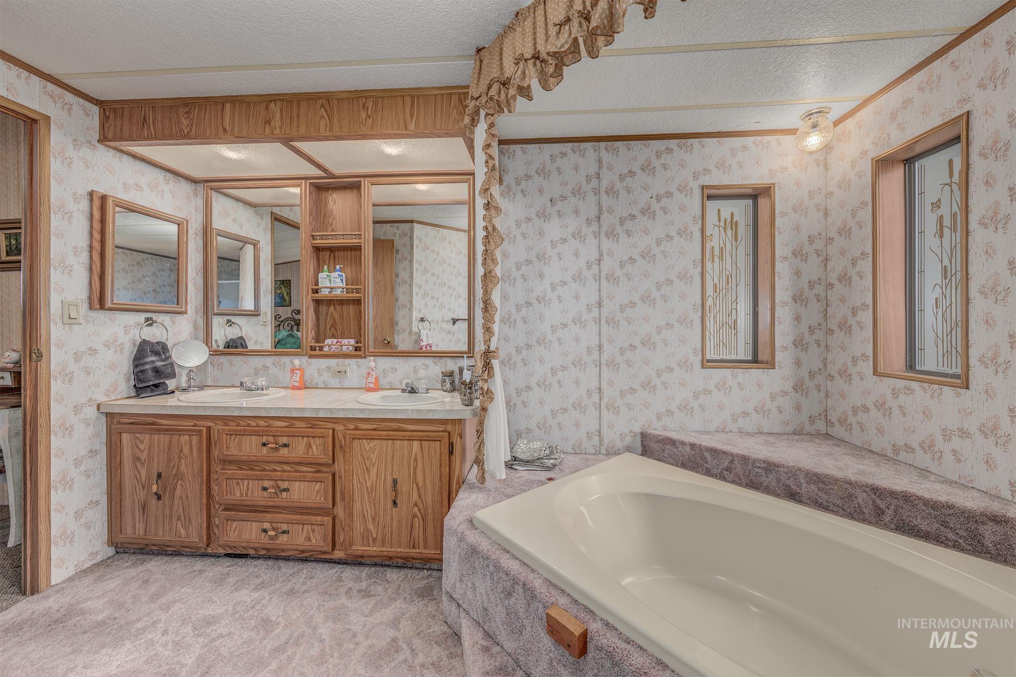 property viewer photo 12