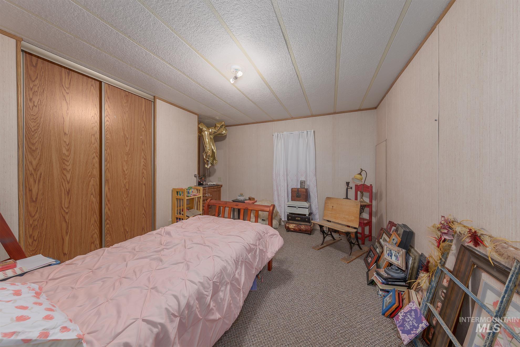 property viewer photo 15