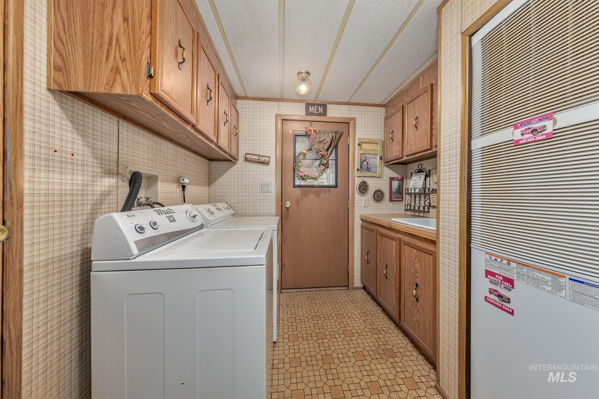 property viewer photo 18