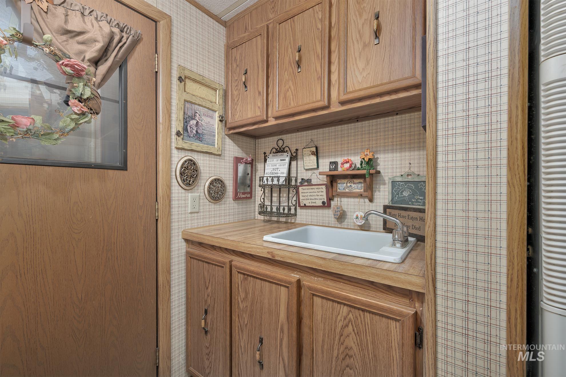 property viewer photo 19