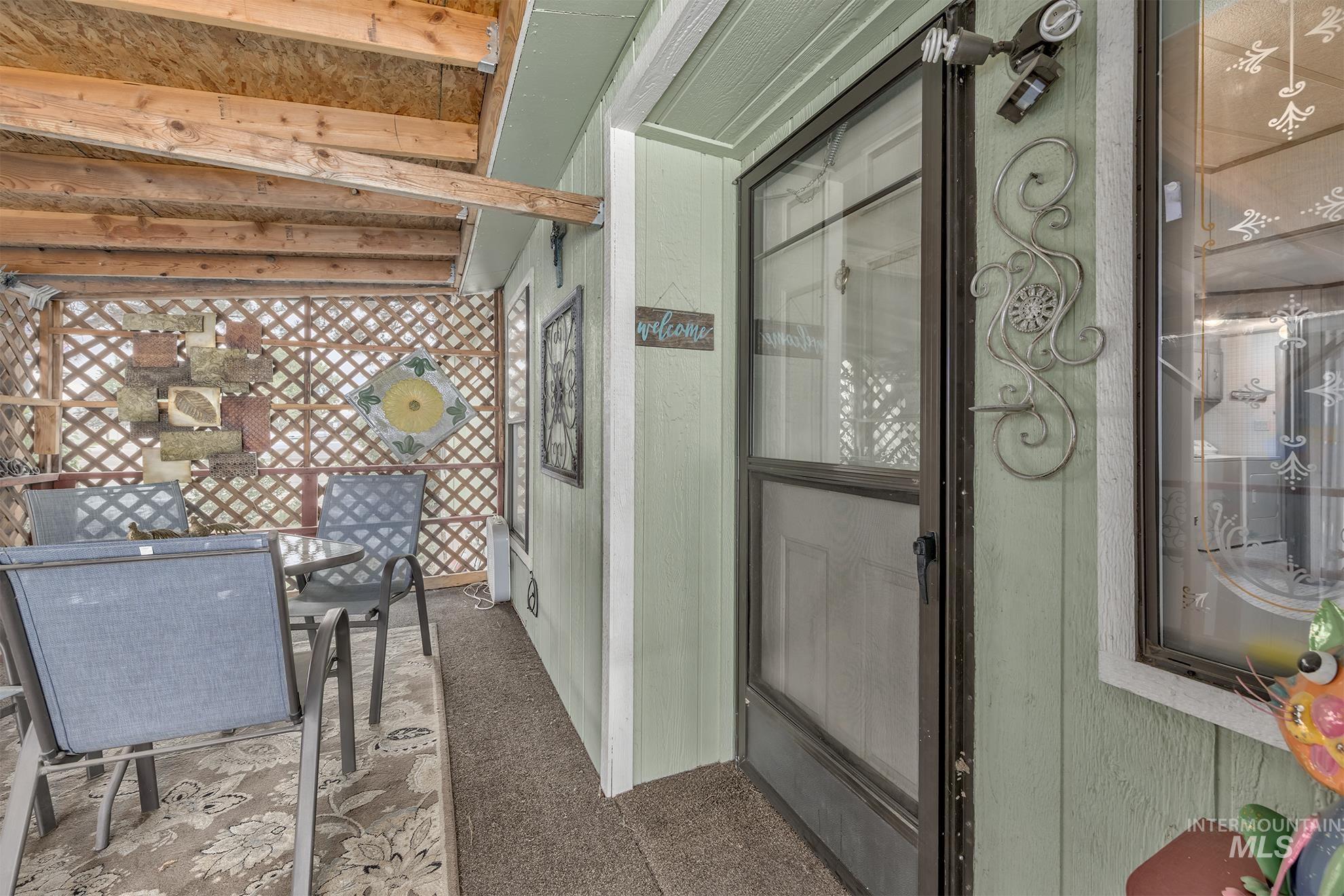property viewer photo 24